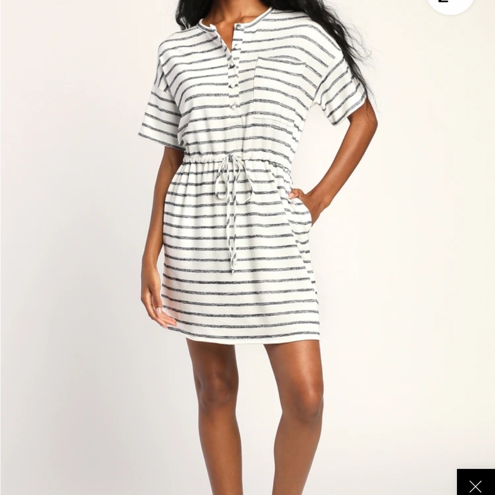 Lulu’s drawstring striped dress